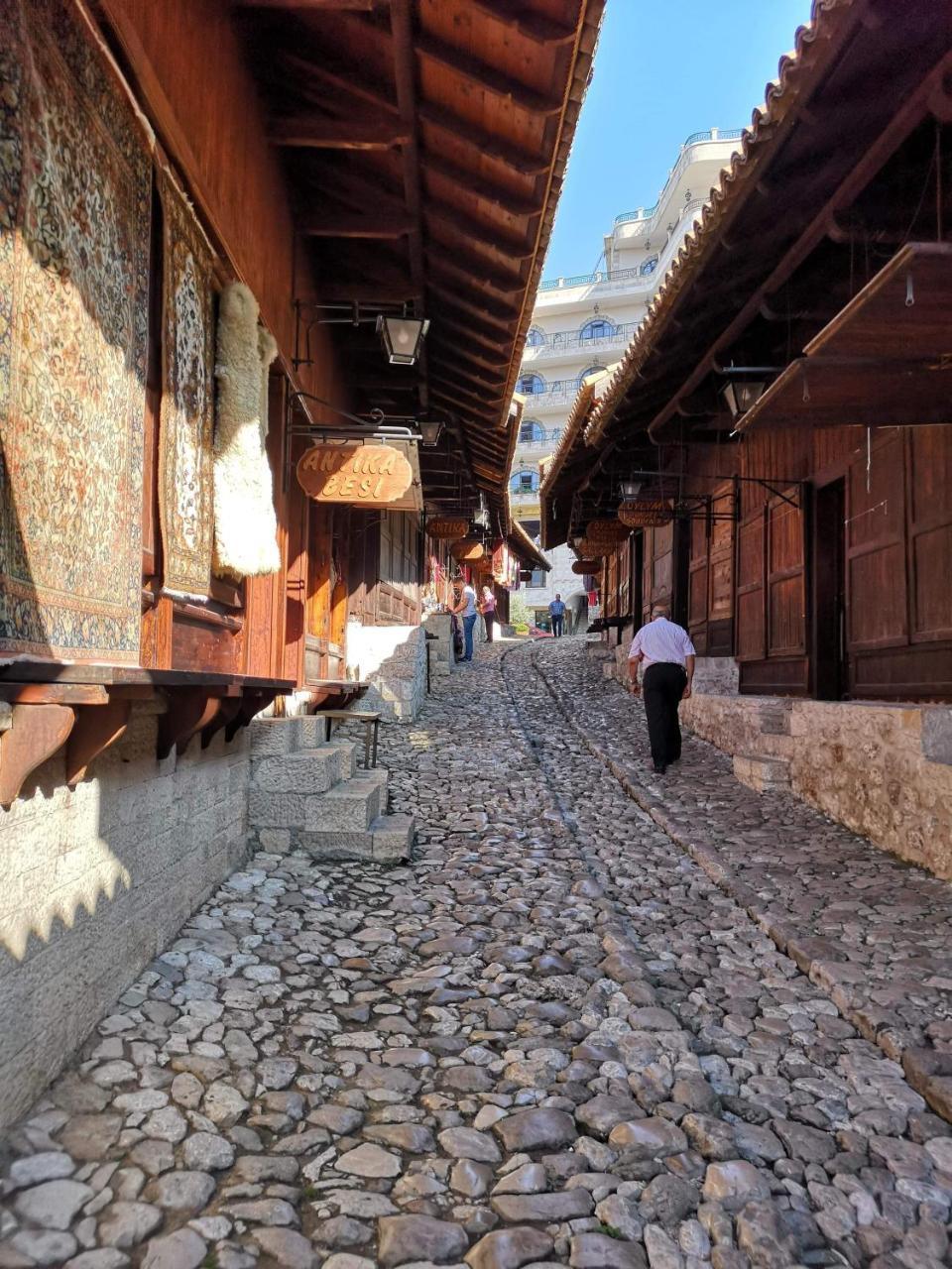 Kruja Hostel Εξωτερικό φωτογραφία